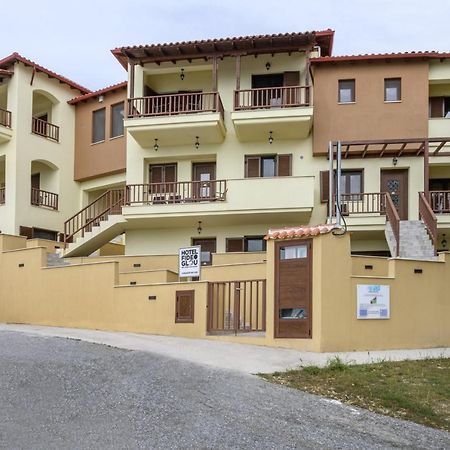 Tavani Villas Неа-Рода Экстерьер фото